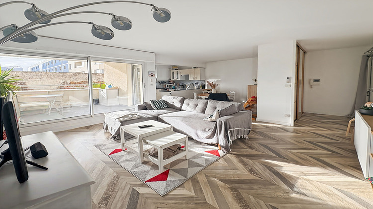 Ma-Cabane - Vente Appartement BORDEAUX, 65 m²