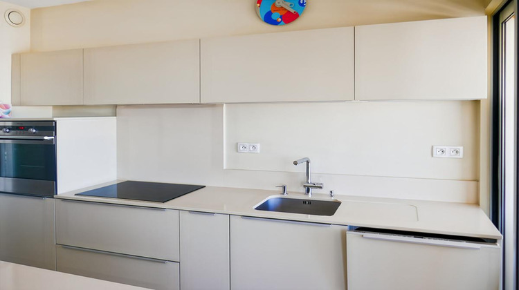 Ma-Cabane - Vente Appartement BORDEAUX, 111 m²