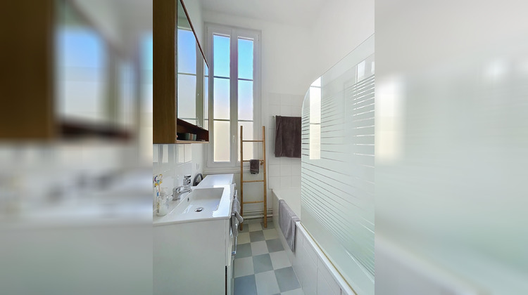 Ma-Cabane - Vente Appartement Bordeaux, 61 m²