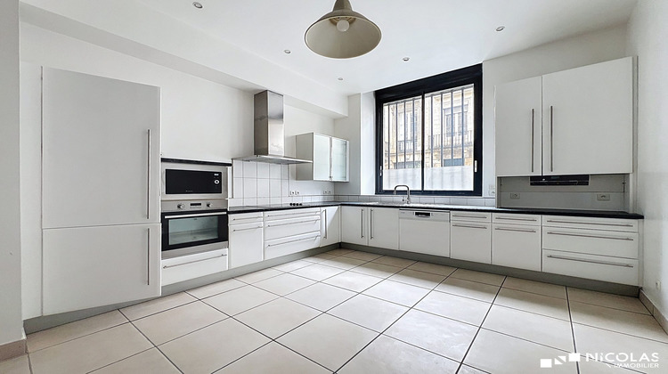 Ma-Cabane - Vente Appartement Bordeaux, 123 m²