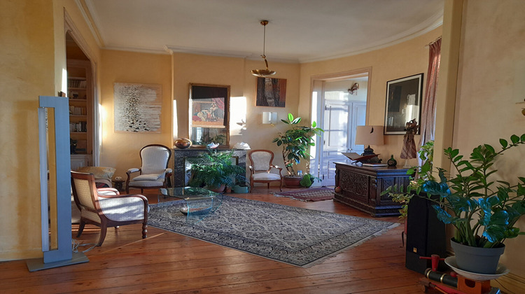 Ma-Cabane - Vente Appartement BORDEAUX, 117 m²