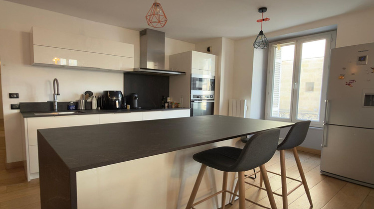 Ma-Cabane - Vente Appartement BORDEAUX, 75 m²