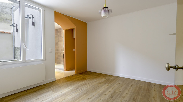 Ma-Cabane - Vente Appartement Bordeaux, 48 m²
