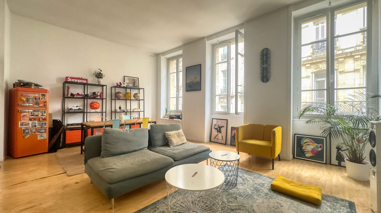 Ma-Cabane - Vente Appartement BORDEAUX, 54 m²