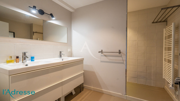 Ma-Cabane - Vente Appartement BORDEAUX, 62 m²