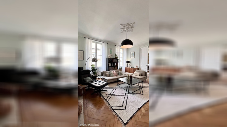 Ma-Cabane - Vente Appartement BORDEAUX, 147 m²