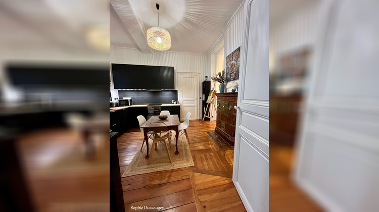 Ma-Cabane - Vente Appartement BORDEAUX, 147 m²