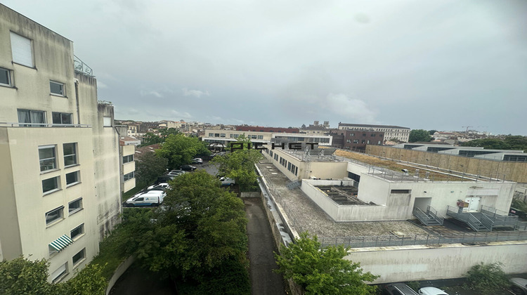 Ma-Cabane - Vente Appartement BORDEAUX, 53 m²