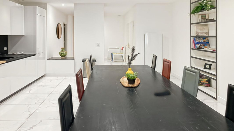 Ma-Cabane - Vente Appartement BORDEAUX, 107 m²