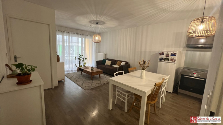 Ma-Cabane - Vente Appartement Bordeaux, 48 m²
