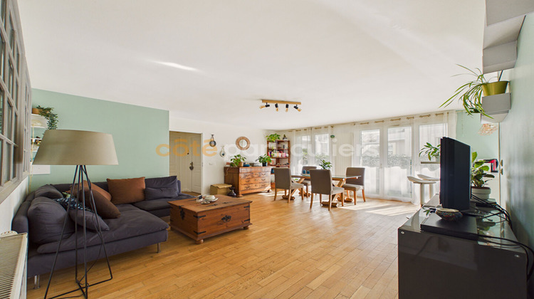 Ma-Cabane - Vente Appartement BORDEAUX, 64 m²