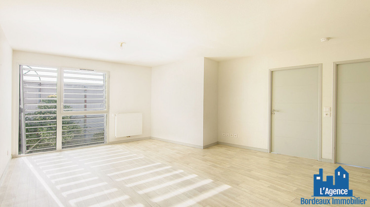 Ma-Cabane - Vente Appartement BORDEAUX, 56 m²