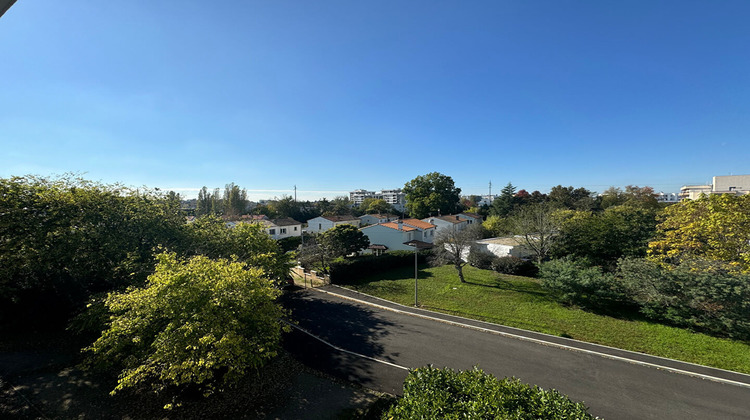 Ma-Cabane - Vente Appartement BORDEAUX, 73 m²