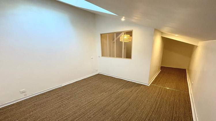 Ma-Cabane - Vente Appartement BORDEAUX, 57 m²