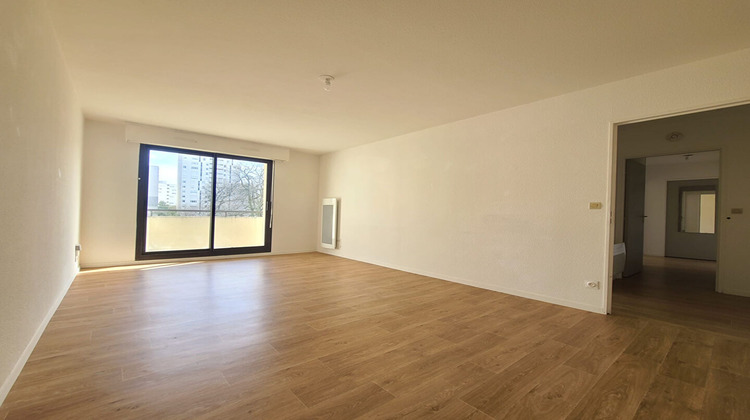 Ma-Cabane - Vente Appartement BORDEAUX, 61 m²