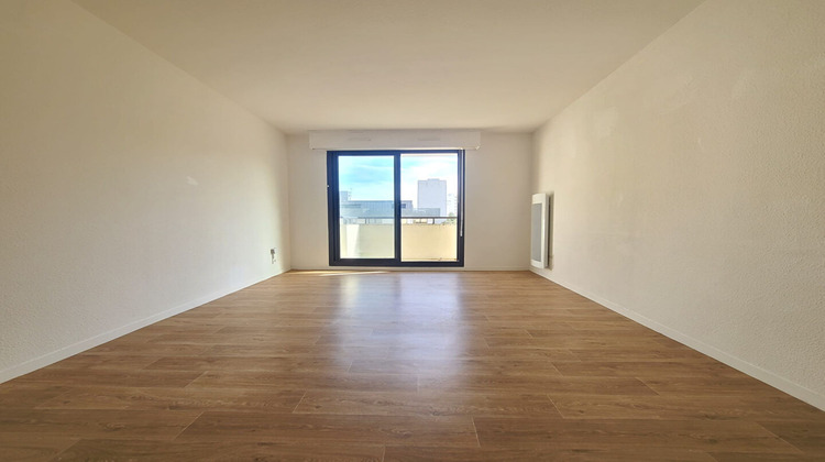 Ma-Cabane - Vente Appartement BORDEAUX, 61 m²