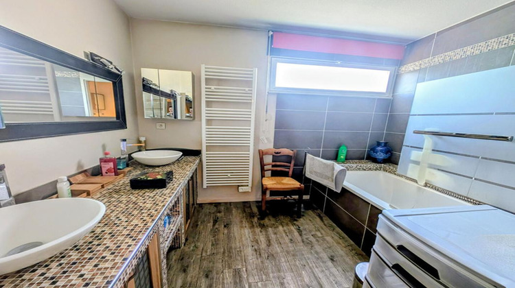 Ma-Cabane - Vente Appartement BORDEAUX, 106 m²