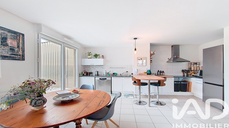 Ma-Cabane - Vente Appartement Bordeaux, 79 m²