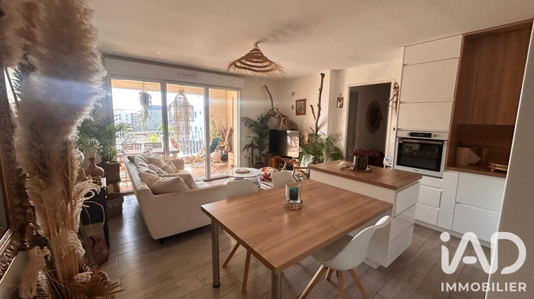 Ma-Cabane - Vente Appartement Bordeaux, 77 m²