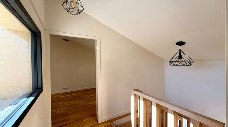 Ma-Cabane - Vente Appartement BORDEAUX, 56 m²