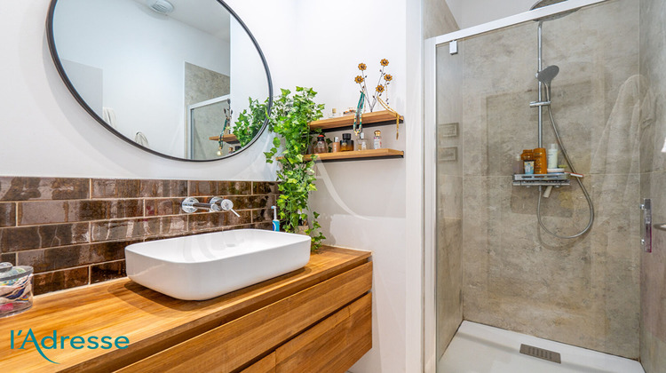 Ma-Cabane - Vente Appartement BORDEAUX, 77 m²