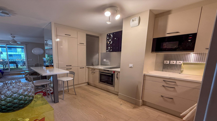 Ma-Cabane - Vente Appartement Bordeaux, 82 m²