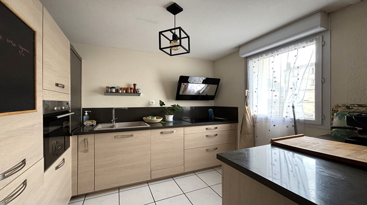 Ma-Cabane - Vente Appartement BORDEAUX, 67 m²