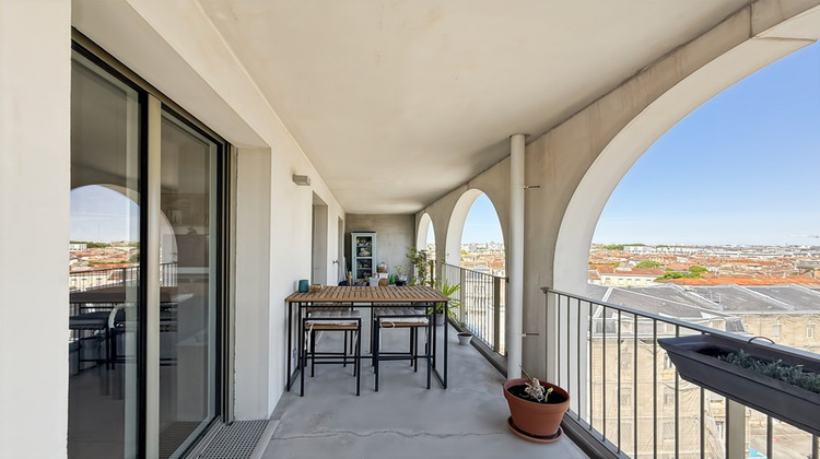 Ma-Cabane - Vente Appartement BORDEAUX, 63 m²