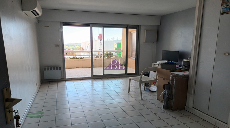 Ma-Cabane - Vente Appartement Bormes-les-Mimosas, 58 m²
