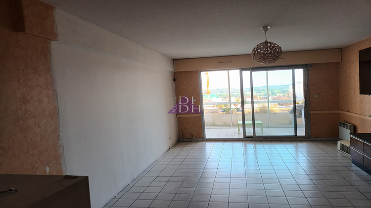 Ma-Cabane - Vente Appartement Bormes-les-Mimosas, 58 m²