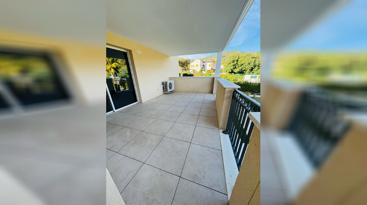 Ma-Cabane - Vente Appartement Bormes-les-Mimosas, 57 m²