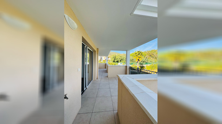 Ma-Cabane - Vente Appartement Bormes-les-Mimosas, 57 m²