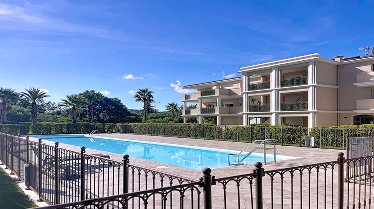 Ma-Cabane - Vente Appartement BORMES-LES-MIMOSAS, 67 m²