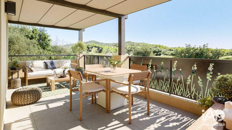 Ma-Cabane - Vente Appartement Bormes-les-Mimosas, 63 m²