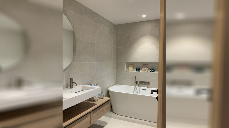 Ma-Cabane - Vente Appartement BORMES-LES-MIMOSAS, 75 m²