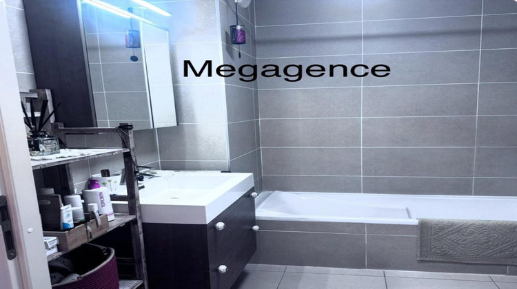 Ma-Cabane - Vente Appartement BORMES LES MIMOSAS, 61 m²