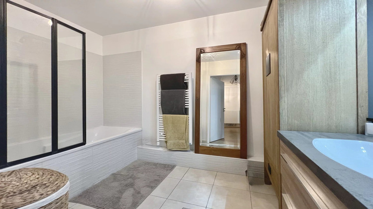 Ma-Cabane - Vente Appartement Bougival, 68 m²