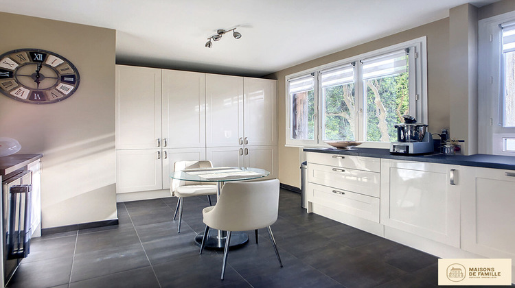 Ma-Cabane - Vente Appartement BOUGIVAL, 122 m²