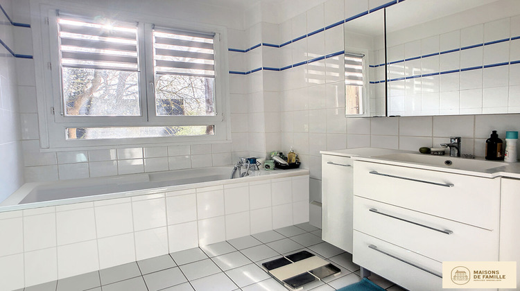 Ma-Cabane - Vente Appartement BOUGIVAL, 122 m²