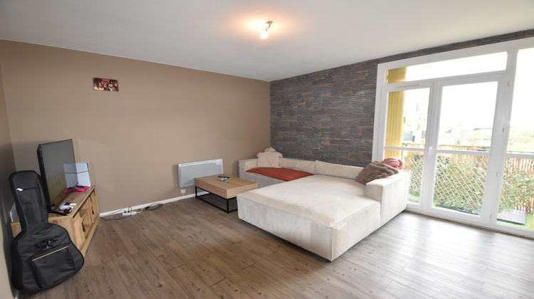 Ma-Cabane - Vente Appartement BOURBON LANCY, 69 m²