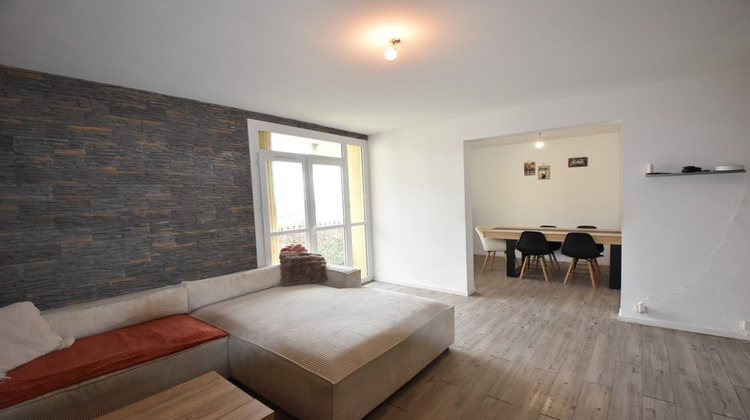 Ma-Cabane - Vente Appartement BOURBON LANCY, 69 m²