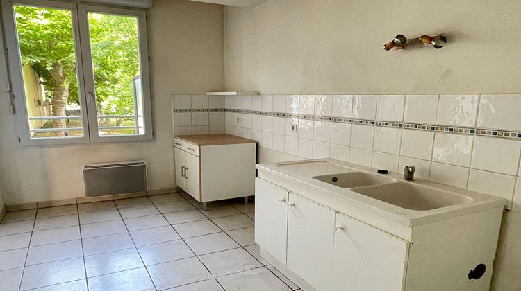 Ma-Cabane - Vente Appartement BOURG-DE-PEAGE, 81 m²