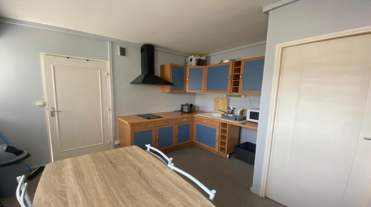 Ma-Cabane - Vente Appartement Bourg-en-Bresse, 74 m²