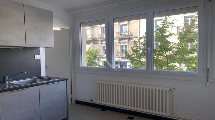 Ma-Cabane - Vente Appartement BOURG-EN-BRESSE, 98 m²