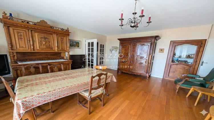 Ma-Cabane - Vente Appartement Bourg-en-Bresse, 92 m²