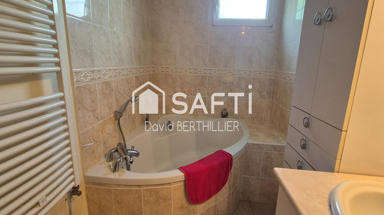 Ma-Cabane - Vente Appartement Bourg-en-Bresse, 104 m²