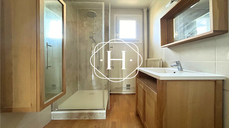 Ma-Cabane - Vente Appartement BOURG-EN-BRESSE, 73 m²