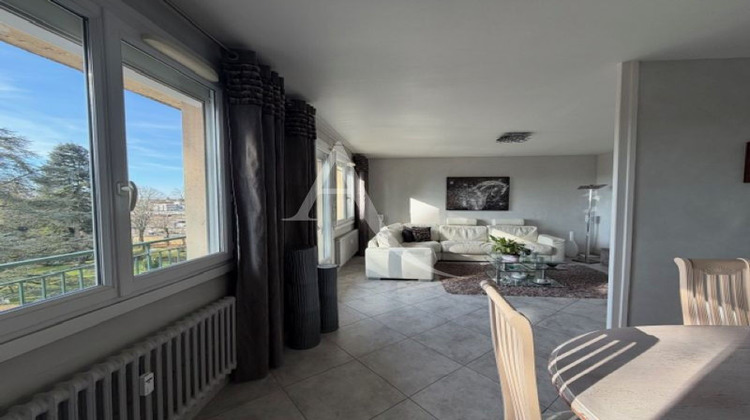 Ma-Cabane - Vente Appartement BOURG-EN-BRESSE, 97 m²