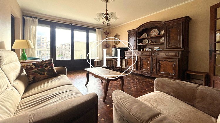 Ma-Cabane - Vente Appartement BOURG-EN-BRESSE, 77 m²