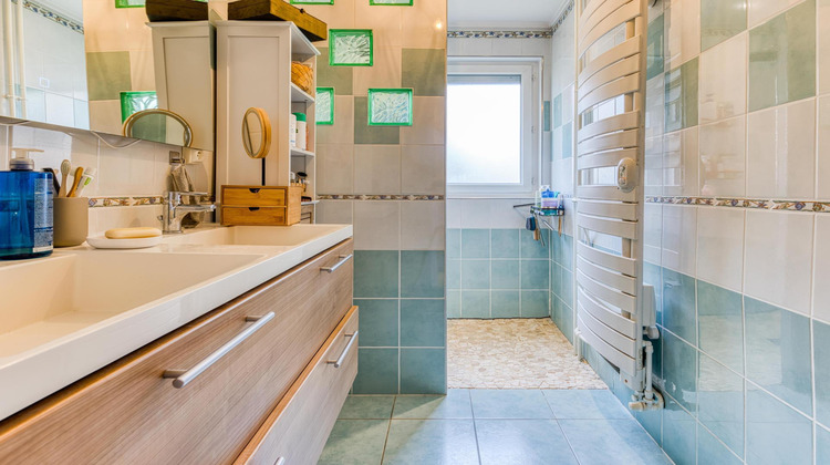 Ma-Cabane - Vente Appartement Bourg-en-Bresse, 58 m²